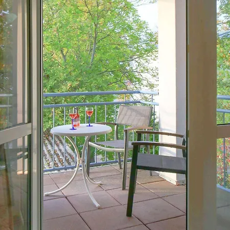 Apartment Residenz 8 *